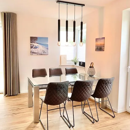Holiday home Tolles Freistehend Mit Sauna Und Kamin *