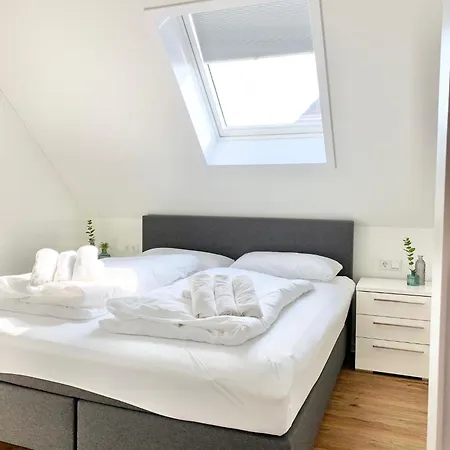 Tolles Freistehend Mit Sauna Und Kamin Butjadingen