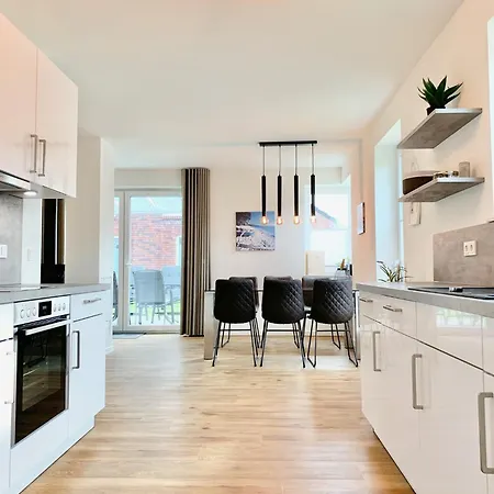 Tolles Freistehend Mit Sauna Und Kamin Semesterbostad *