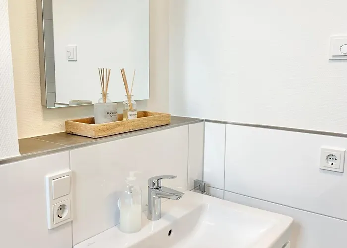 Tolles Freistehend Mit Sauna Und Kamin بوتجادينغين