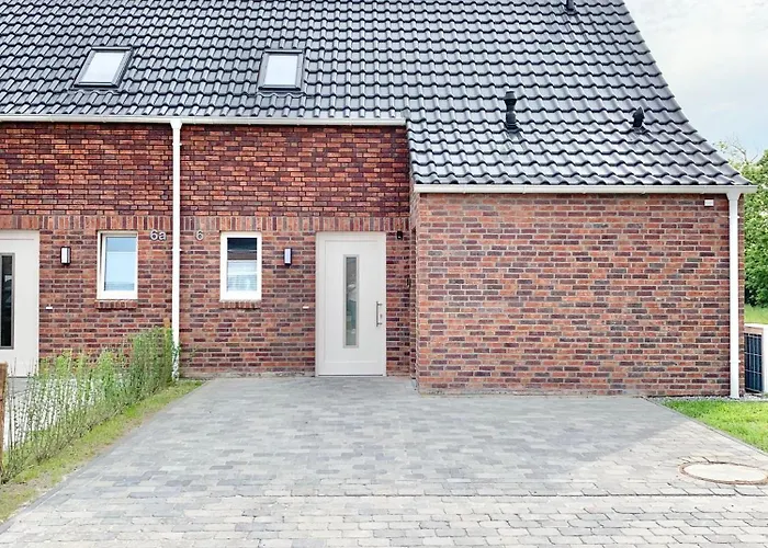 بيت للعطل Tolles Freistehend Mit Sauna Und Kamin