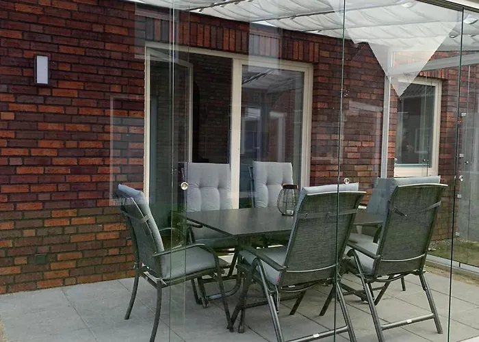 بيت للعطل Tolles Freistehend Mit Sauna Und Kamin